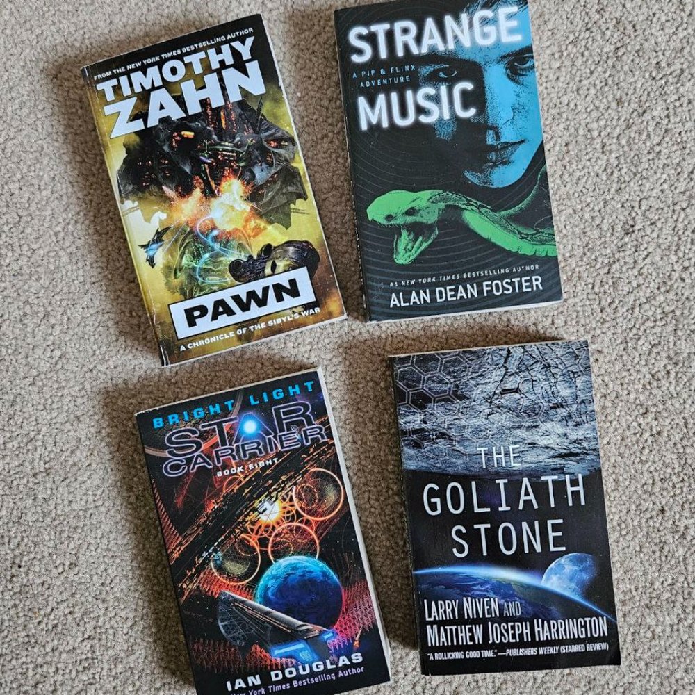 4 Book Bundle - Mass Market Paperback - Zahn,‎ Douglas, Niven, Foster
